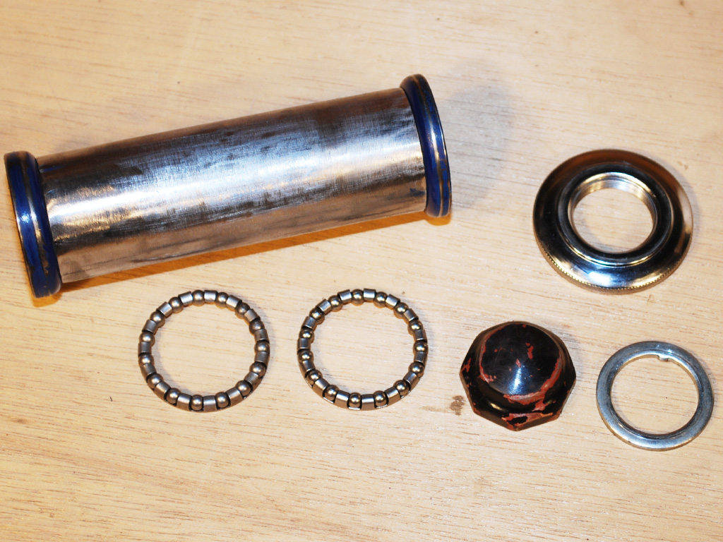 DeltaRunner Comfort Trike - head tube parts